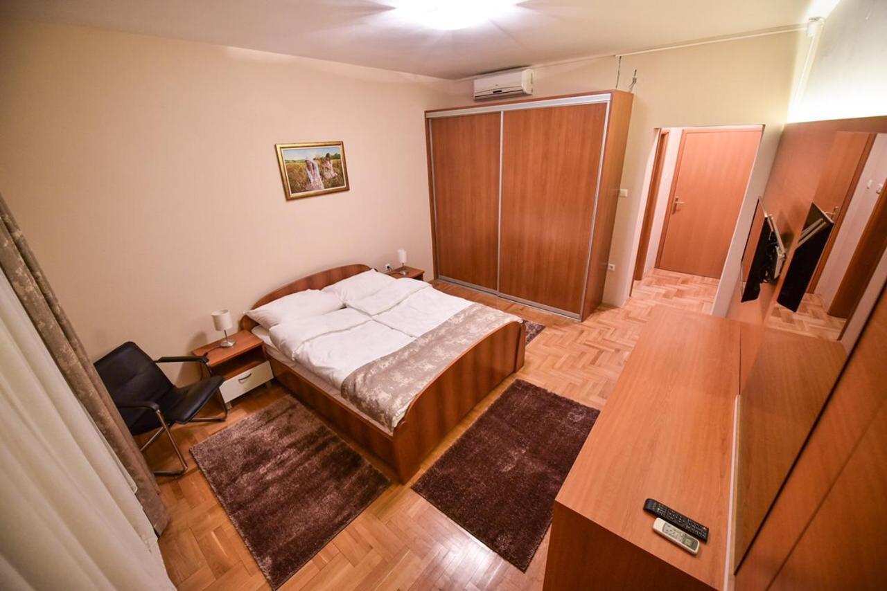 Apartman Natalija Banja Luka Bagian luar foto